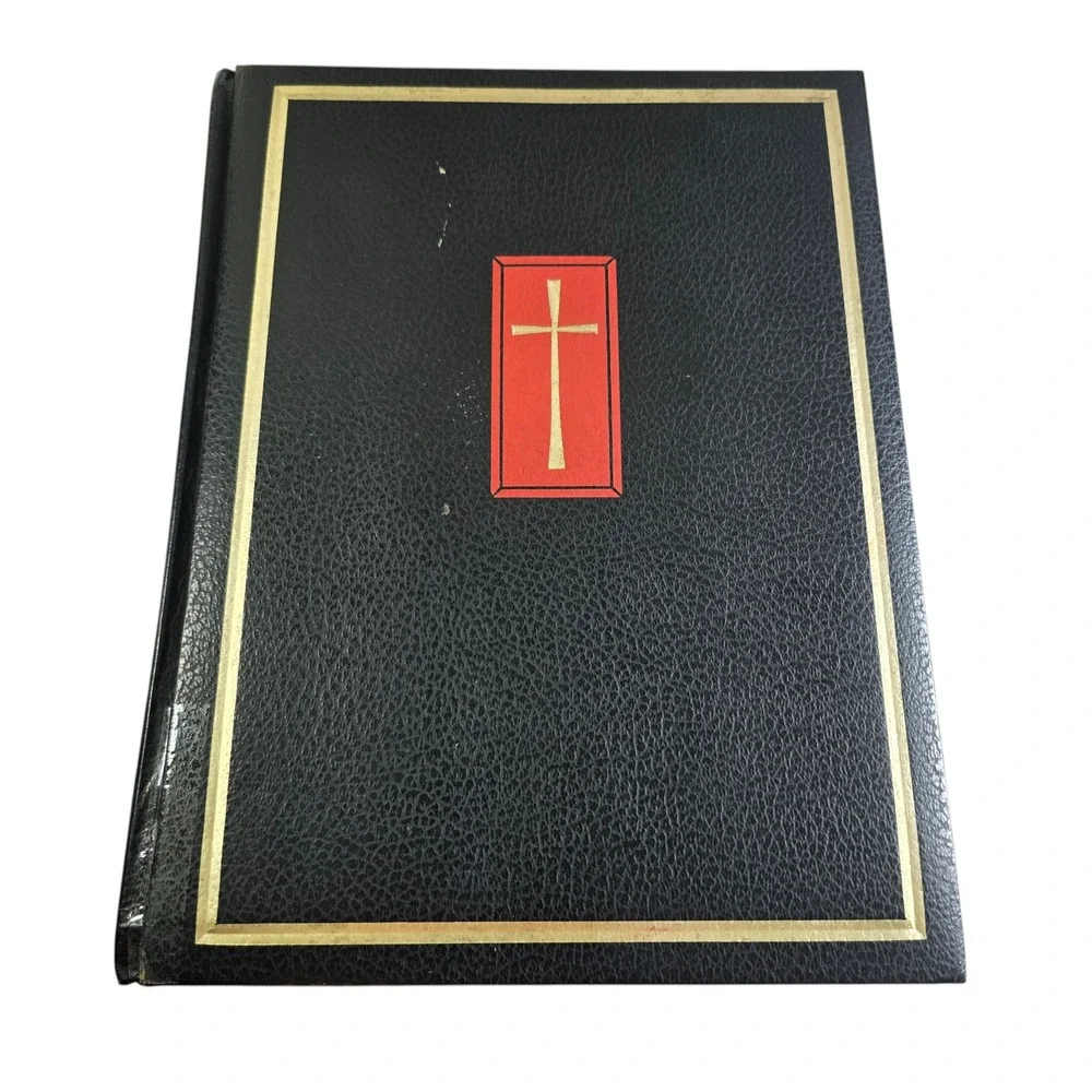1971 New American Bible Living Word Edition Catholic Illustrated Hardcover NAB